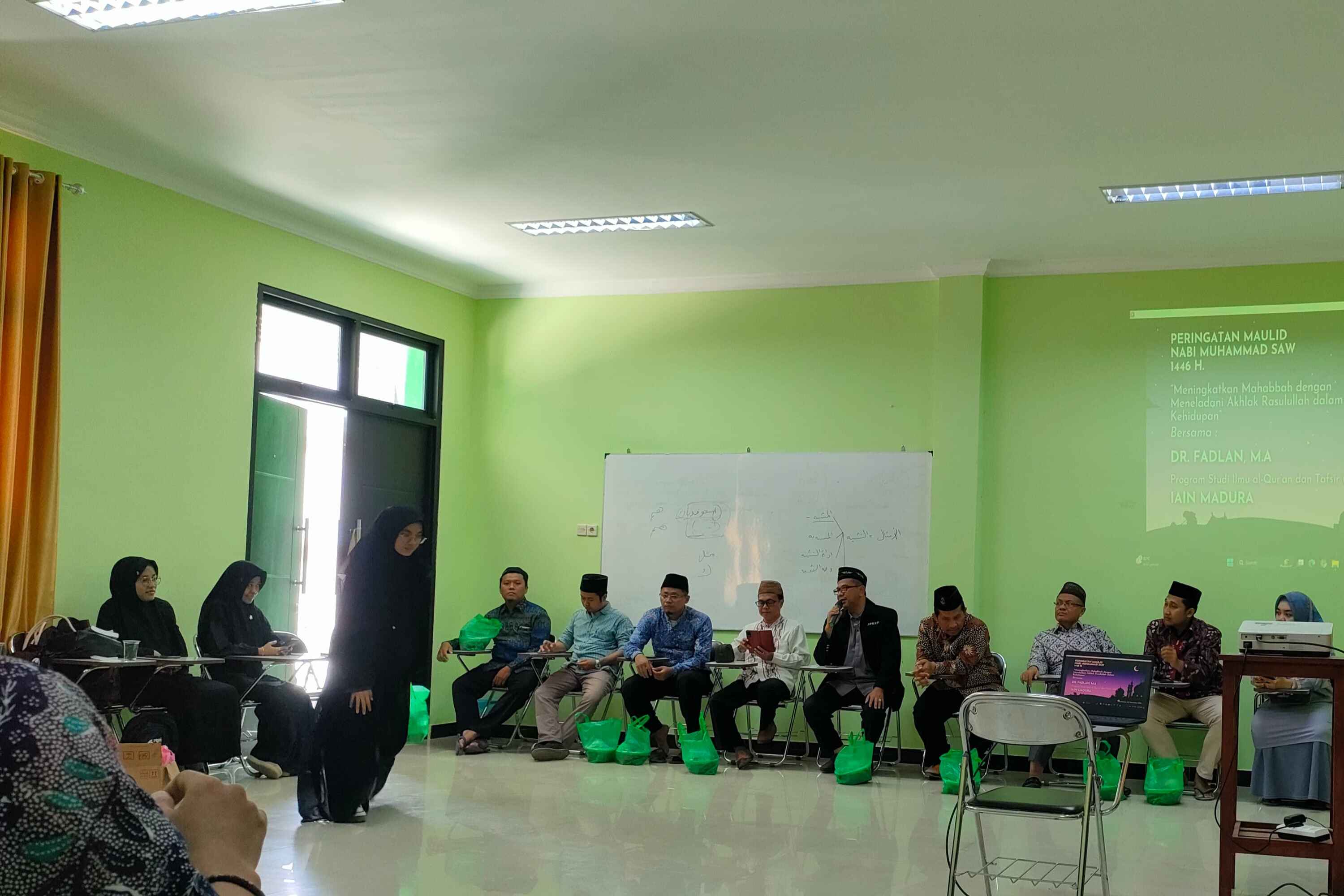 PRODI MAGISTER IQT GELAR MAULID NABI